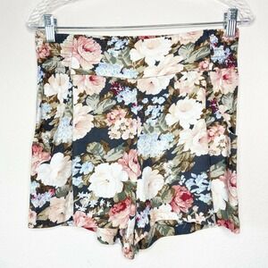 Talula Floral Elastic Back Pocketed Shorts